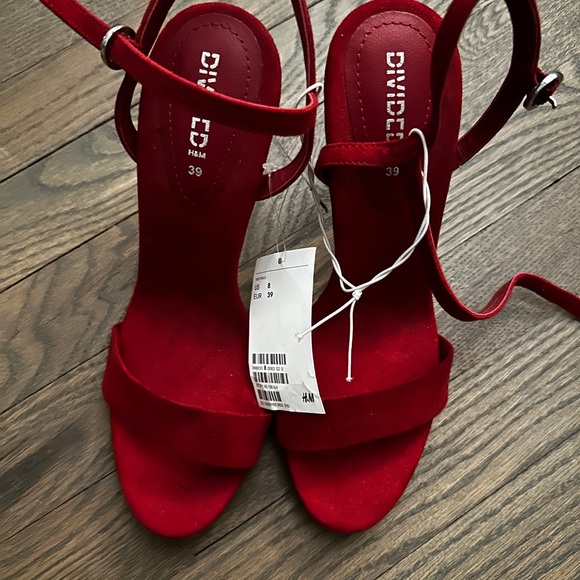 NWT H&M sandal - Picture 2 of 3